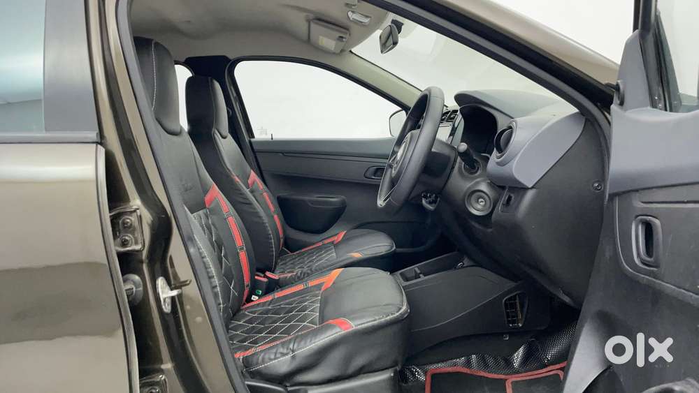 Renault Kwid 2019-ongoing 1.0 Rxt Amt (o), 2020, Petrol