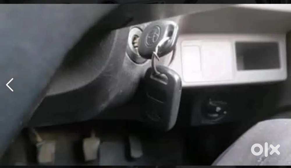 Toyota Etios Liva Petrol 2011 Manual