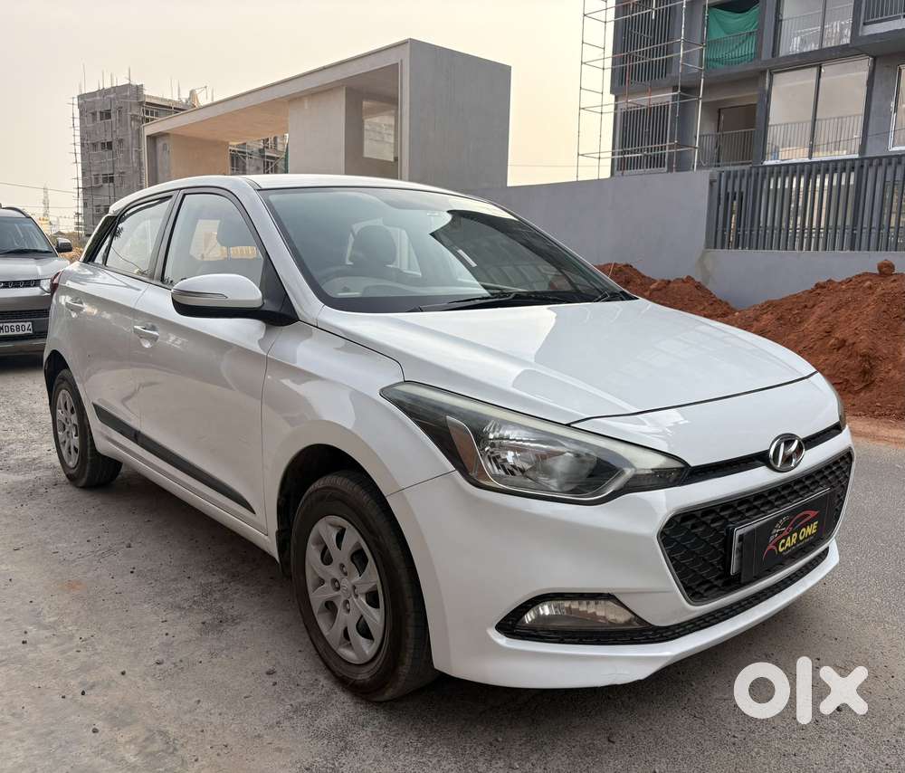 Hyundai I20 2015-2017 Sportz 1.2, 2017, Petrol