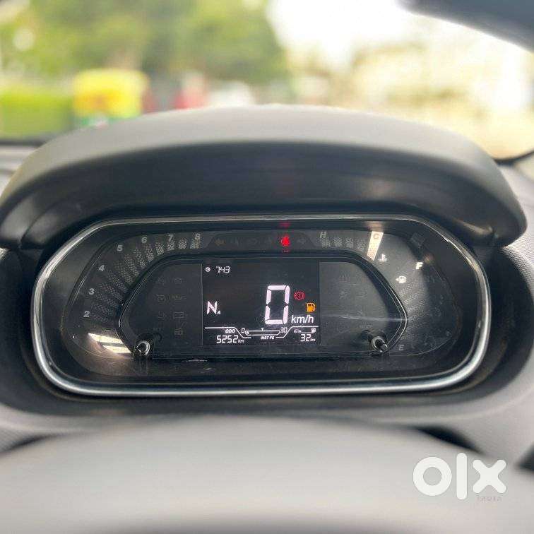 Tata Tiago 1.2 Revotron Xta, 2024, Petrol