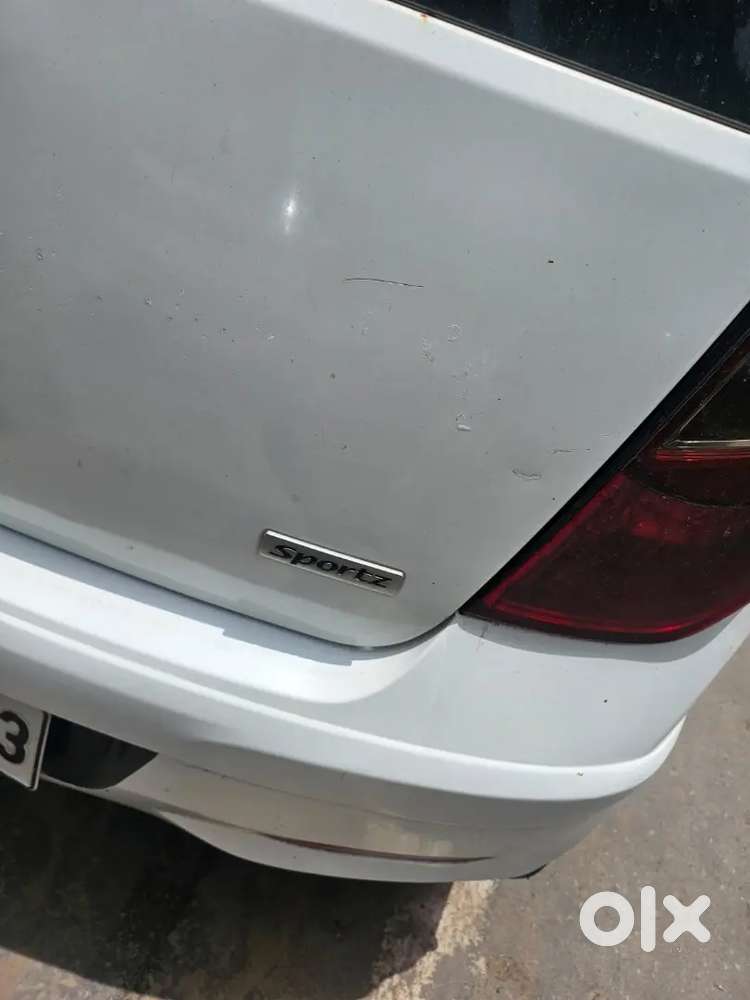 Hyundai I10 Sportz Petrol 2011