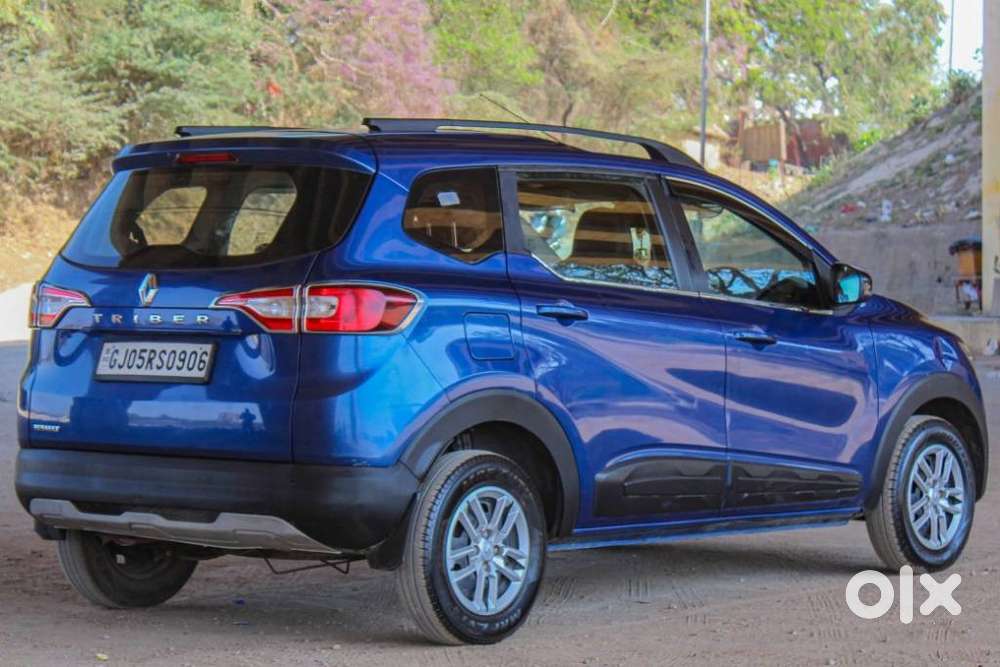 Renault Triber Rxt, 2022, Petrol