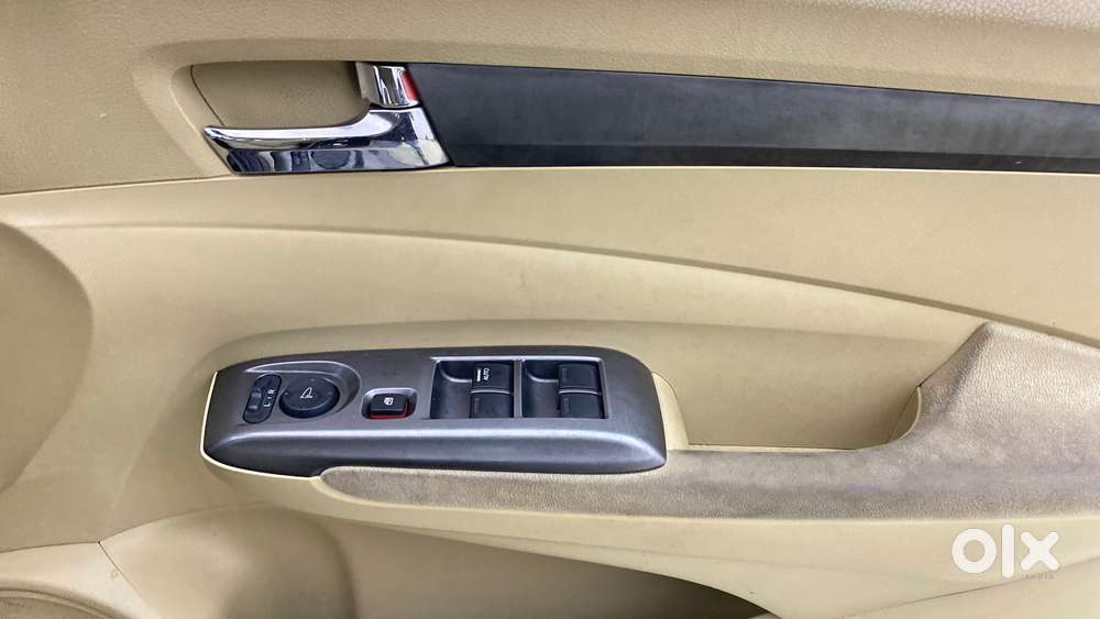 Honda City V Mt, 2013, Petrol