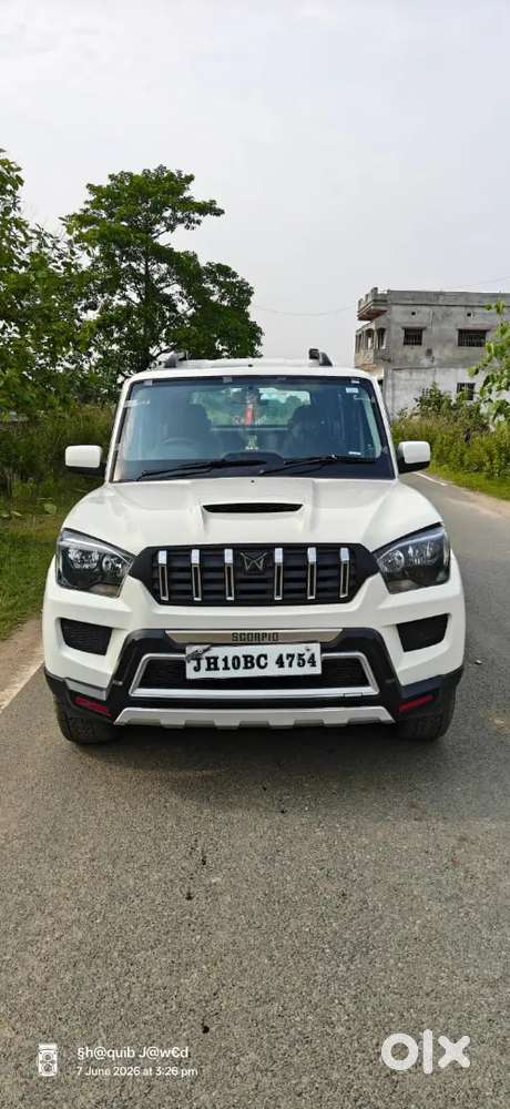 Mahindra Scorpio S4+