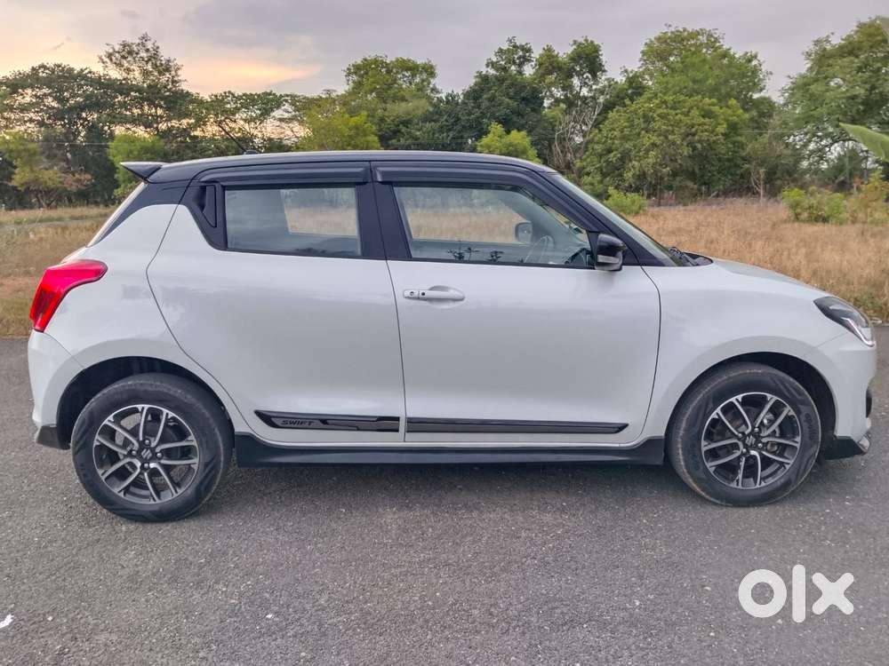 Maruti Suzuki Swift Zxi Plus Amt Dual Tone, 2023, Petrol