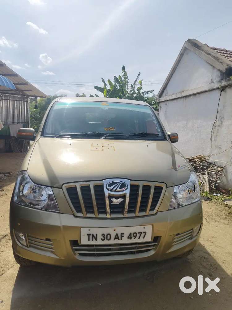 Mahindra Xylo 2009
