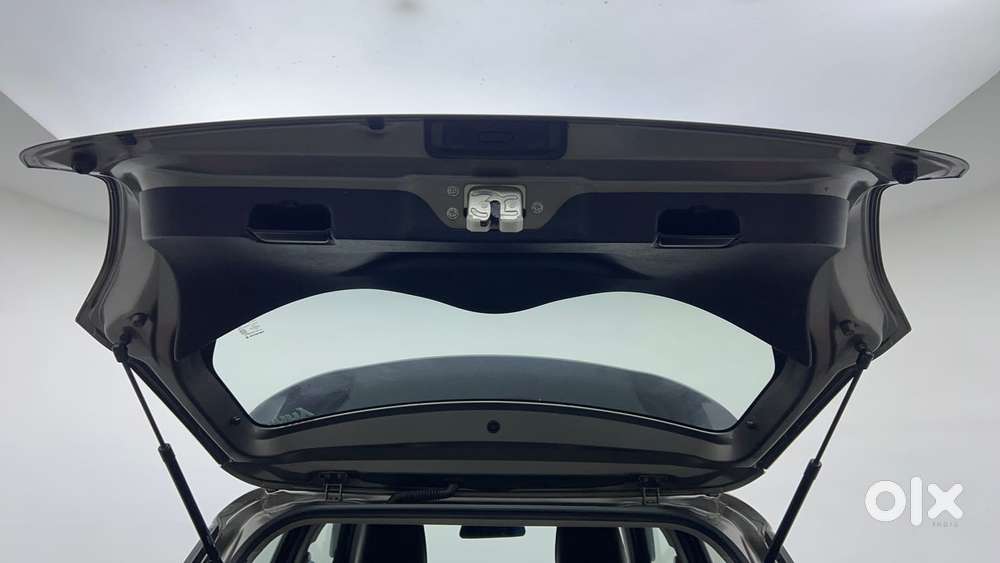 Maruti Suzuki Swift Vvt Vxi, 2018, Petrol