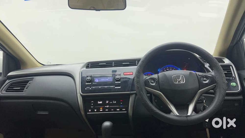 Honda City I-vtec Cvt Zx, 2015, Petrol