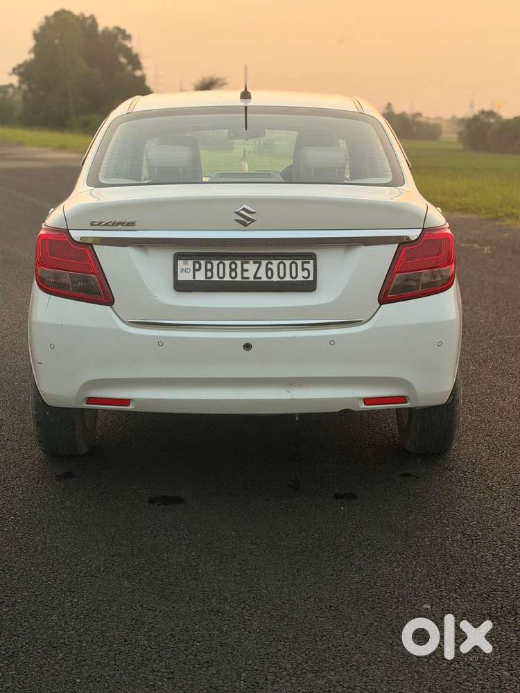 Maruti Suzuki Swift Dzire Amt Zxi Plus, 2022, Petrol