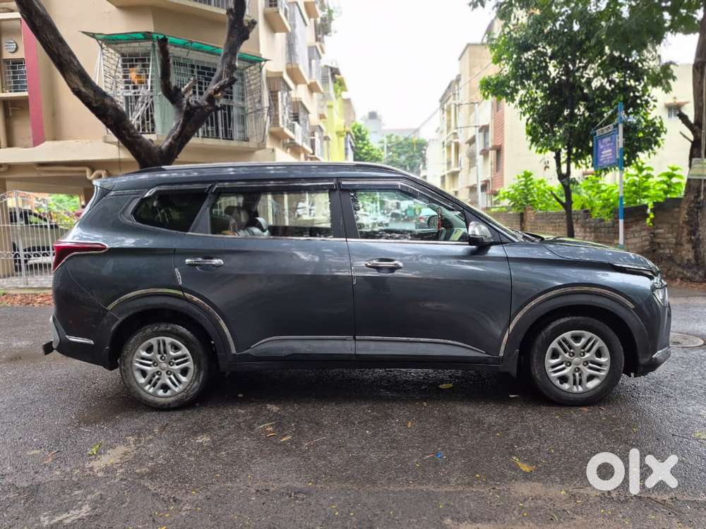 Kia Carens 1.5 Prestige 7 Str, 2023, Petrol