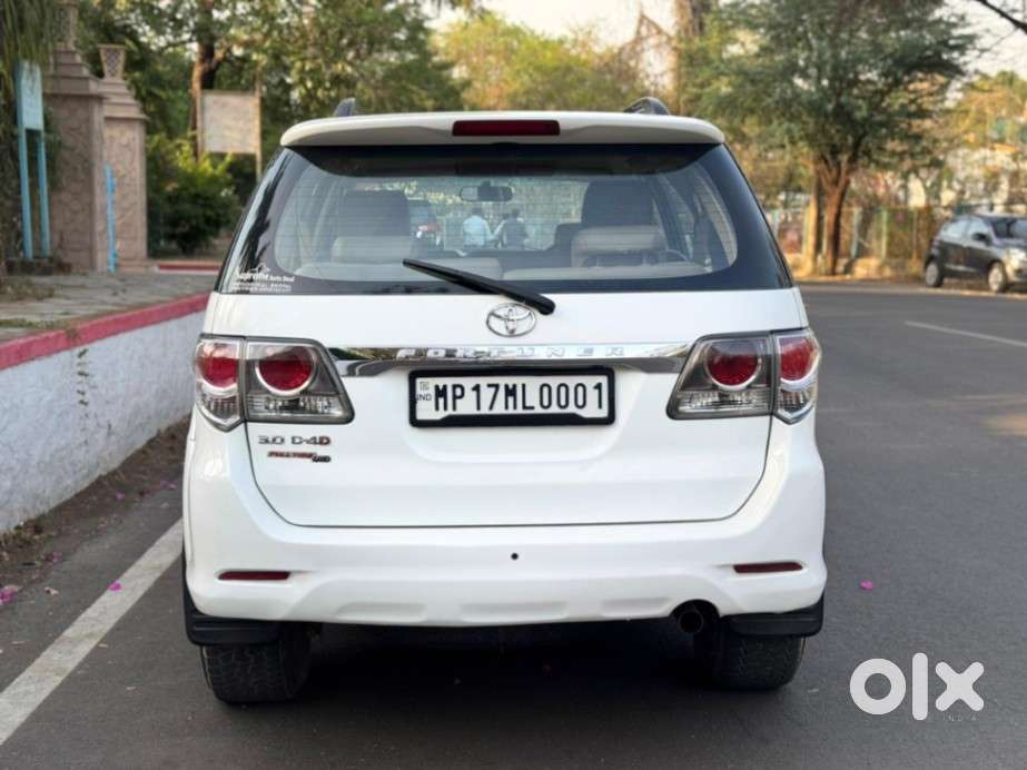 Toyota Fortuner 3.0 4x4 Manual, 2014, Diesel