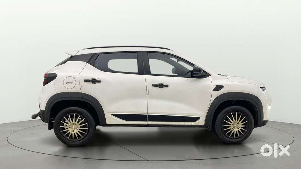 Renault Kiger Rxe, 2022, Petrol