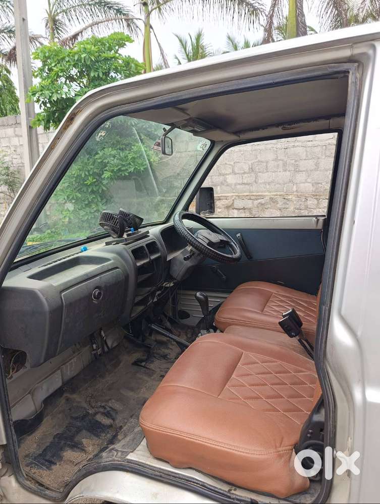 Omni Van 8 Seater