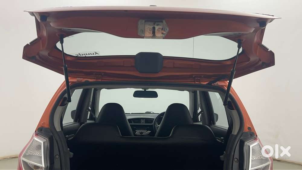 Maruti Suzuki Alto K10 Vxi, 2017, Petrol