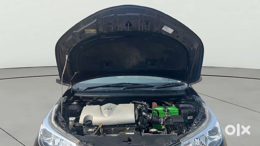Toyota Yaris J Cvt, 2019, Petrol