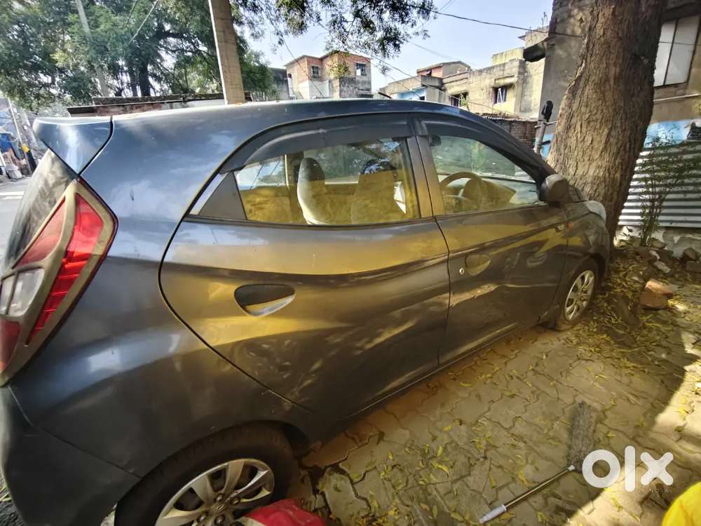 Hyundai Eon Magna 2011