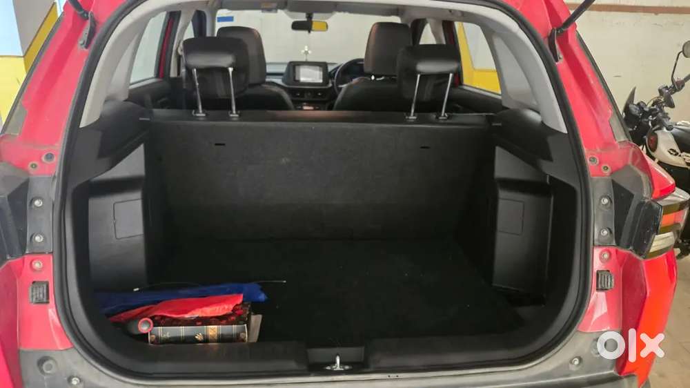 Maruti Suzuki Brezza 2023 Petrol 26000 Km Driven