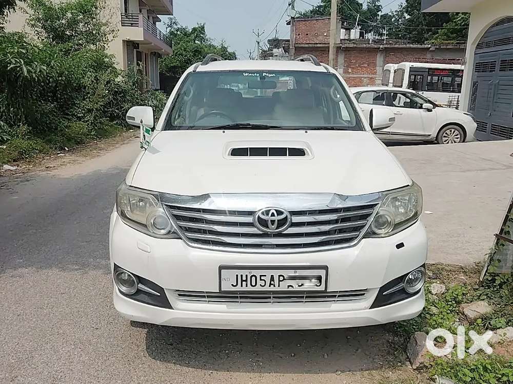 Toyota Fortuner Diesel Manual 2nd 2011