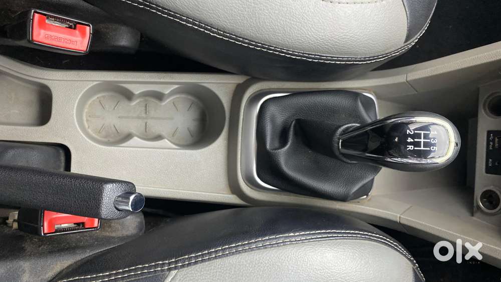 Tata Tiago 1.2 Revotron Xt, 2016, Petrol