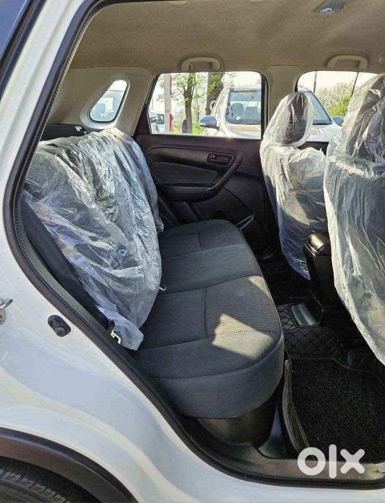 Maruti Suzuki Brezza 1.5 Lxi Smart Hybrid, 2020, Petrol