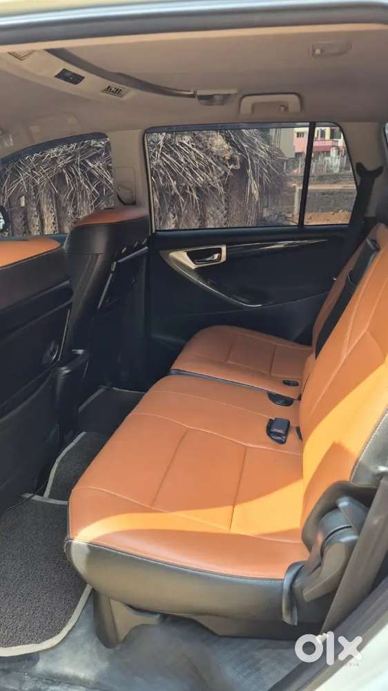 Toyota Innova Crysta 2018 Diesel 130000 Km Driven