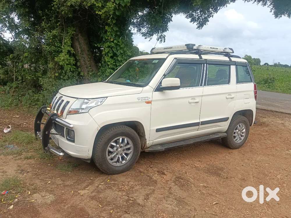 Mahindra Tuv 300 2017