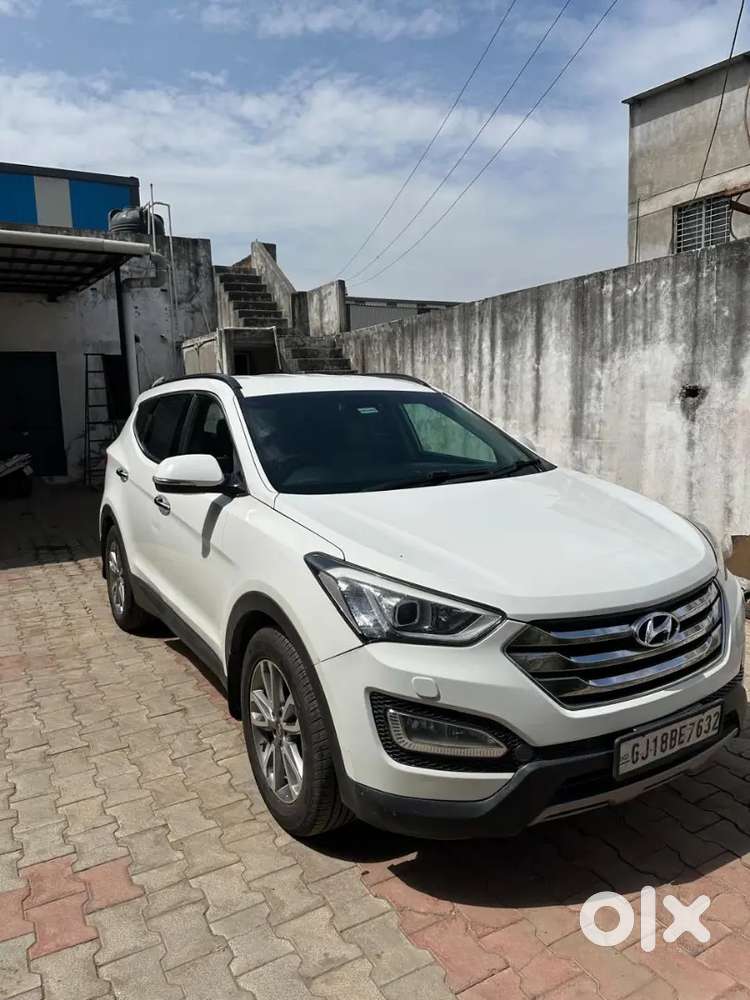 Hyundai New Santa Fe 2015 Diesel Well Maintained