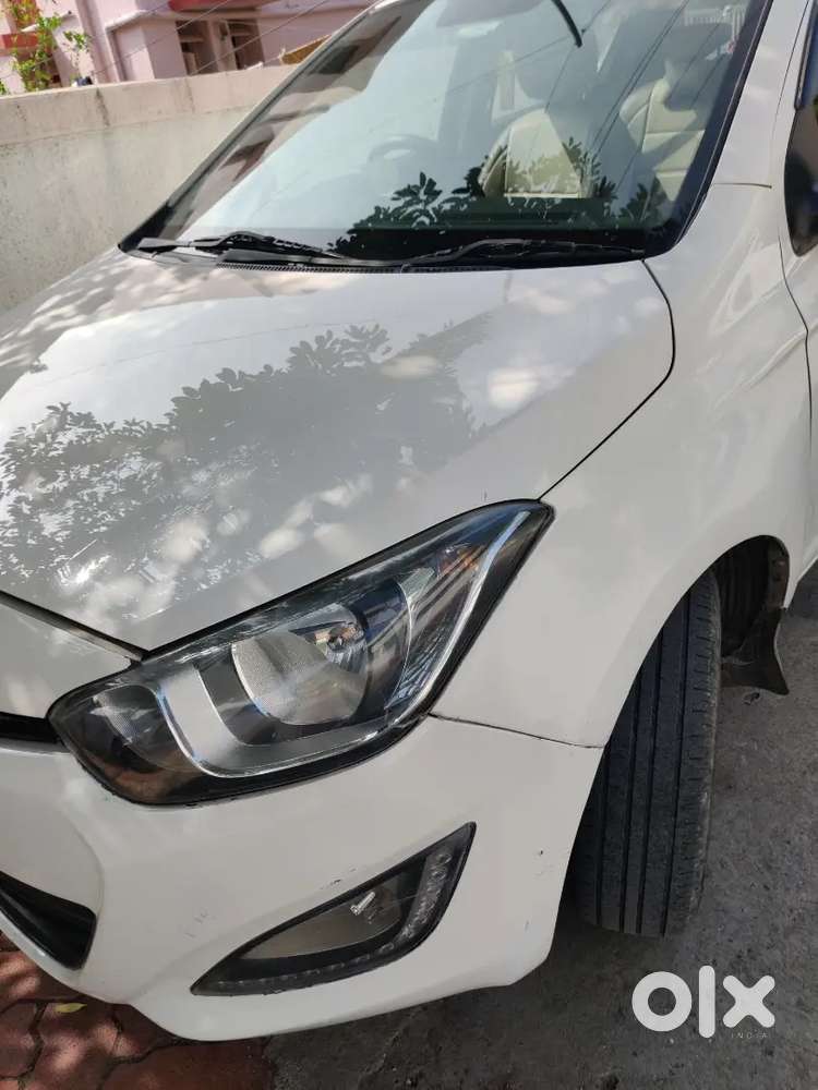 Hyundai I20 Sportz Petrol 2012