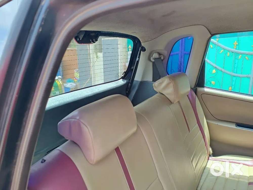 Maruti Suzuki Zen Estilo 2010