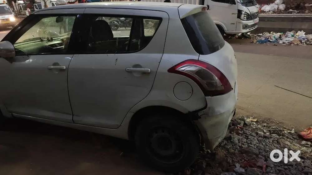 Maruti Suzuki Swift 2016