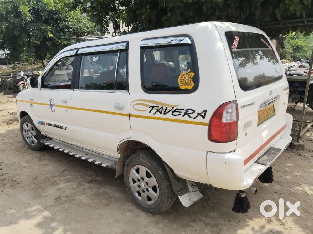 Chevrolet Tavera Neo 2014