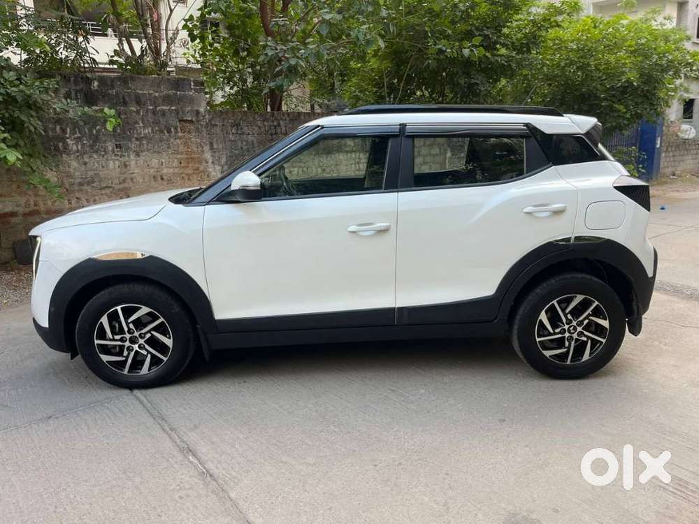 Mahindra Xuv 3xo Ax5 Ds Mt, 2025, Diesel