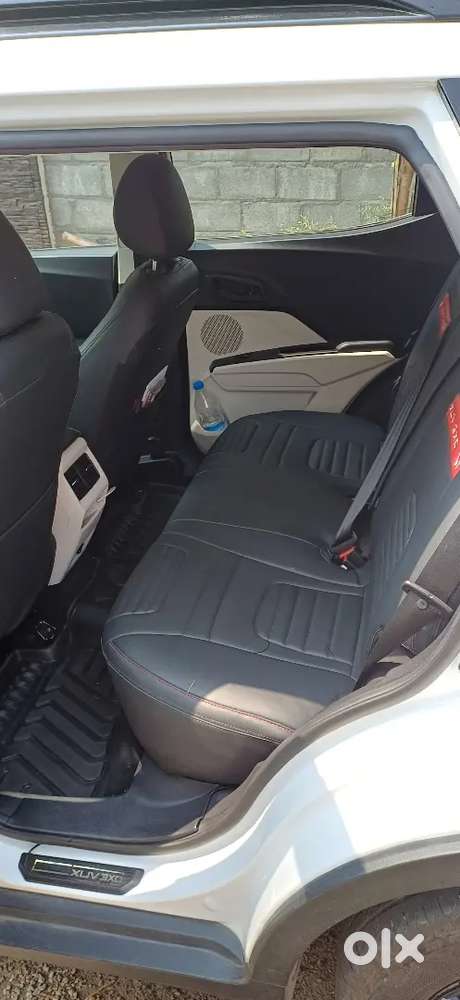 Mahindra Xuv 3xo 2025 Petrol 19700 Km Driven