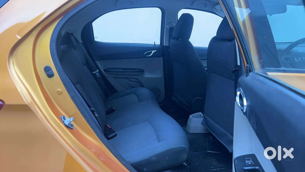 Tata Tiago Xz, 2016, Petrol