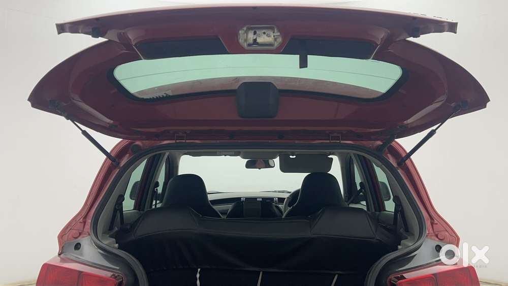 Mahindra Kuv 100 2016-2017 Mfalcon G80 K4 Plus, 2017, Petrol