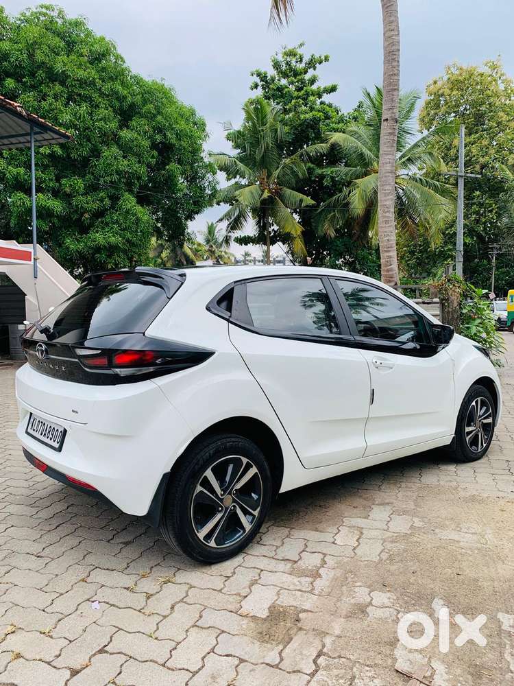 Tata Altroz 1.2 Xz Plus Rtn Dct, 2023, Petrol