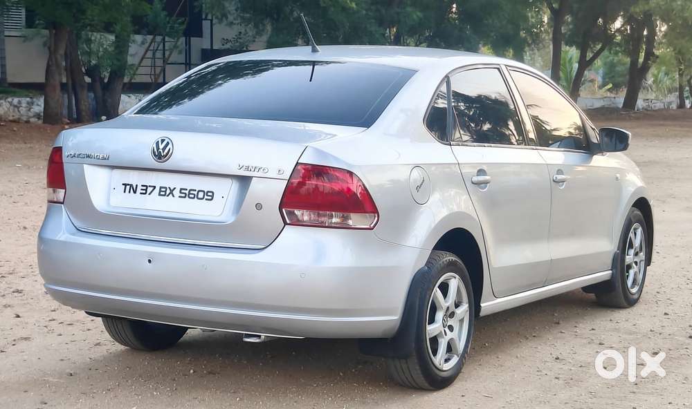 Volkswagen Vento Celeste 1.6 Highline, 2012, Diesel