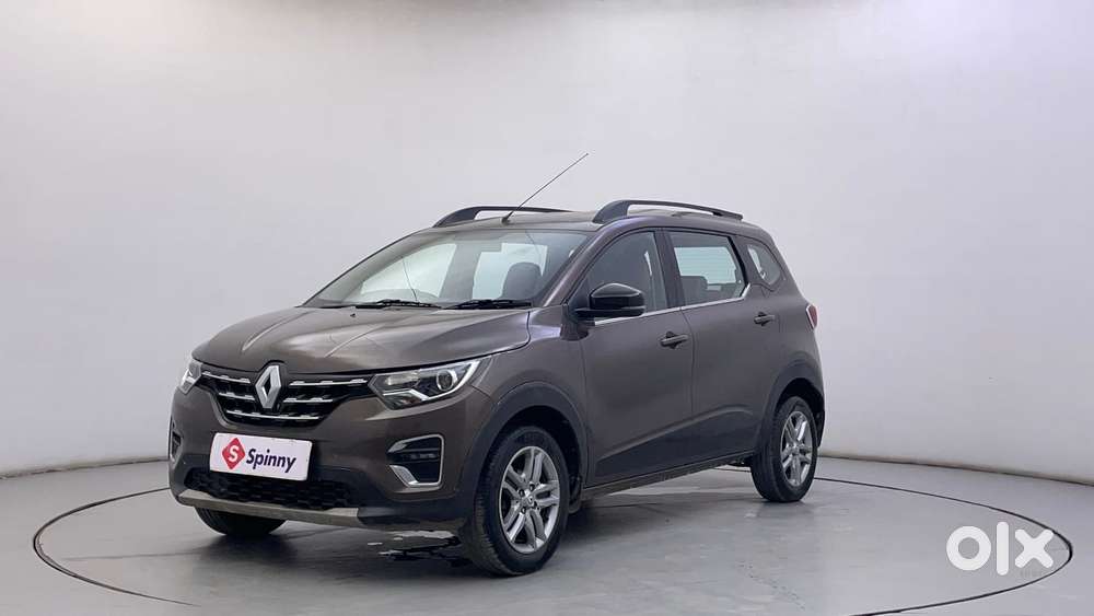 Renault Triber Rxz, 2022, Petrol