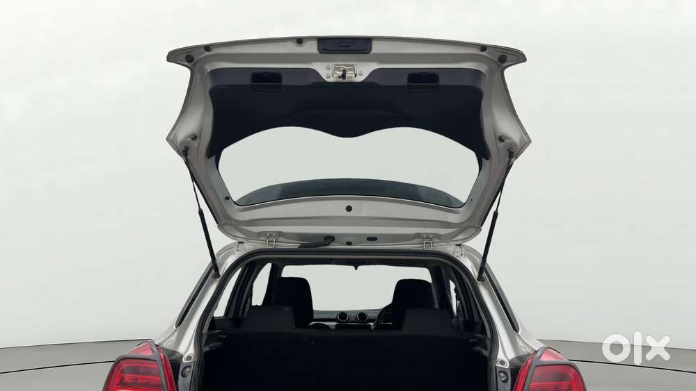 Maruti Suzuki Swift Vxi, 2021, Petrol
