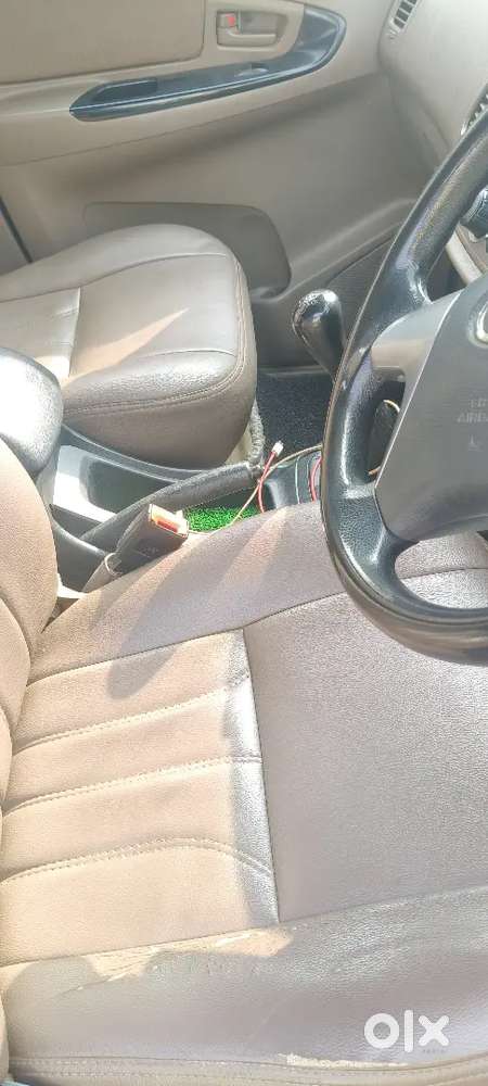 Toyota Innova 2015 Diesel Well Maintained