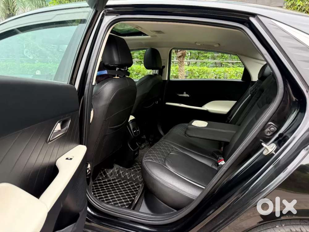 Hyundai Verna 1.5 Mpi Mt Sx (o), 2023, Petrol