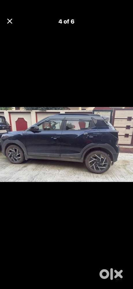 Mahindra Xuv 3xo 2025 Petrol 11000 Km Driven