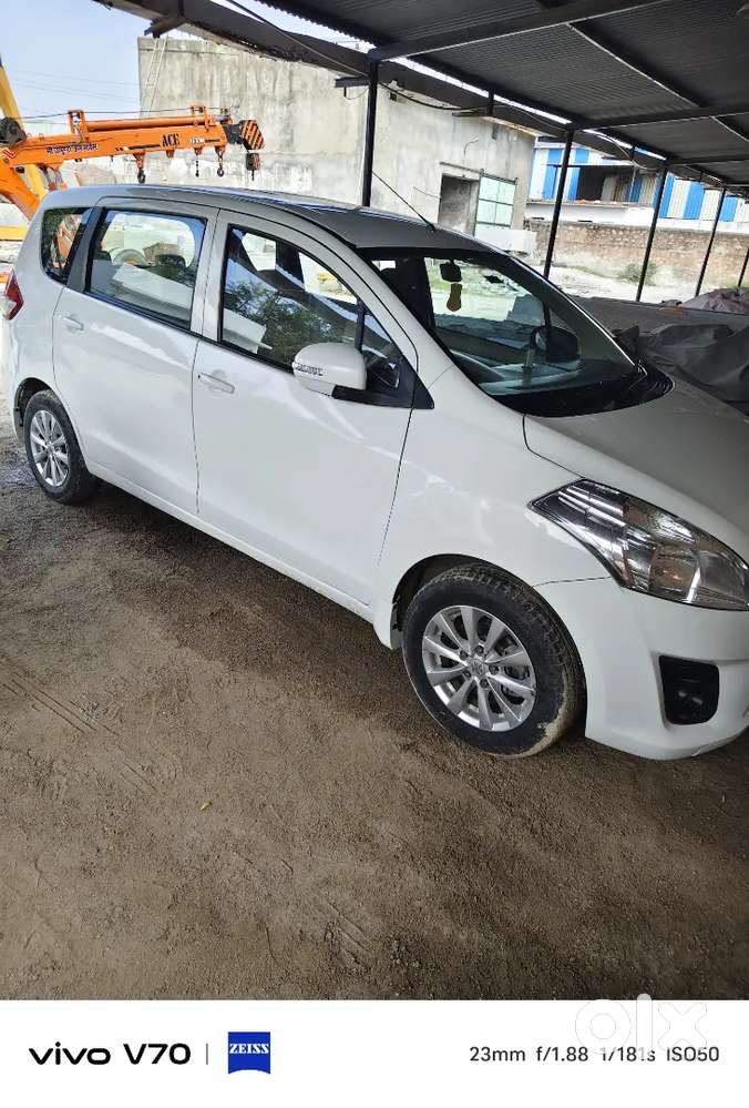Maruti Suzuki Ertiga 2015 Diesel 147000 Km Driven