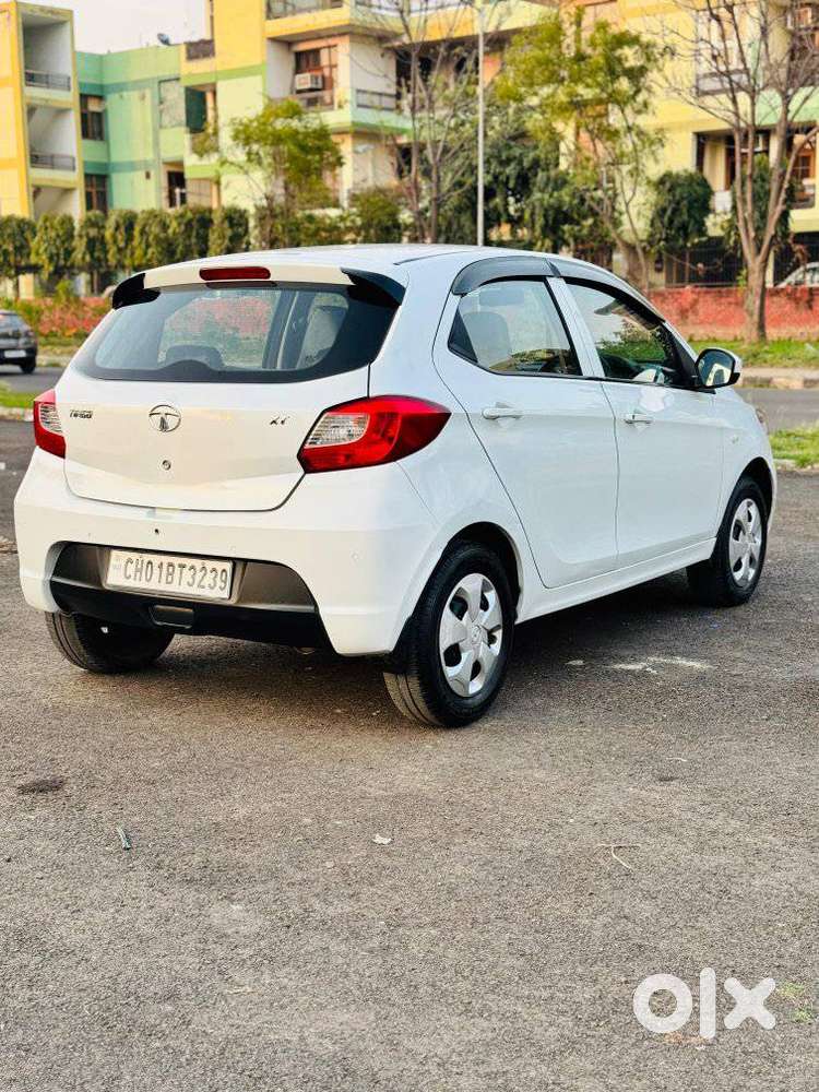 Tata Tiago 1.2 Revotron Xt (o), 2018, Petrol