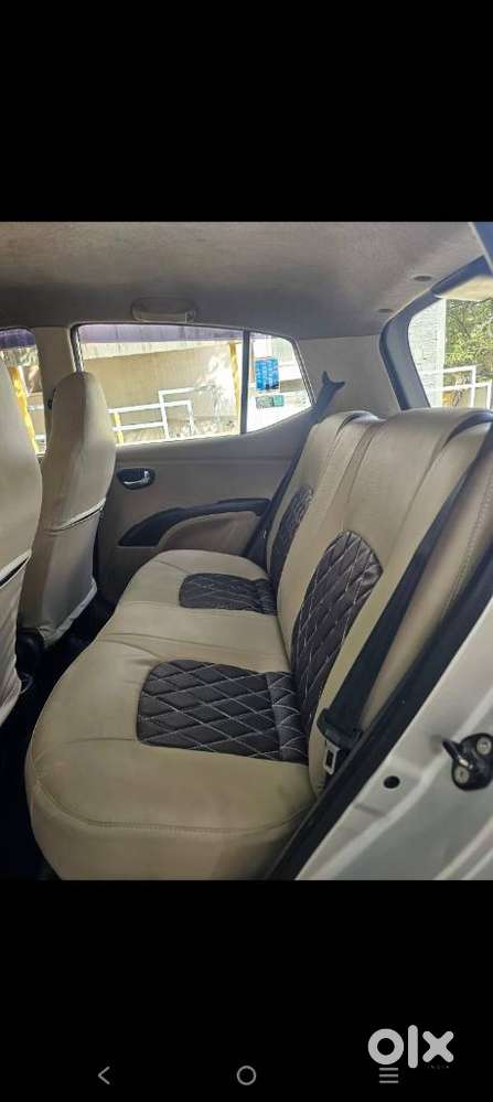 Hyundai I10 Sportz, 2015, Petrol
