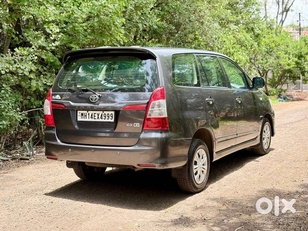 Toyota Innova 2.5 G (diesel) 8 Seater, 2015, Diesel