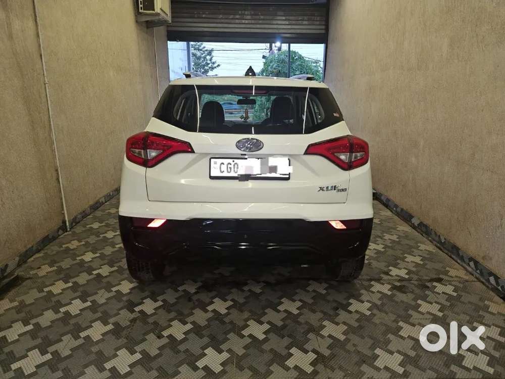 Mahindra Xuv300 2021 Dual Tone Diesel