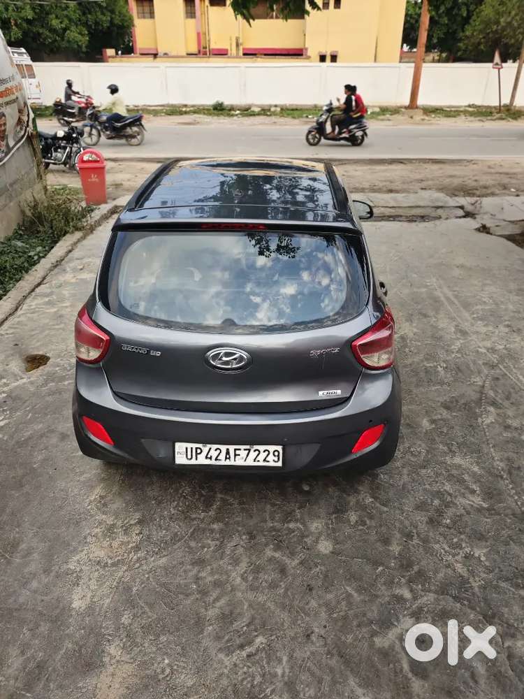 Hyundai Grand I10 2017 Diesel 132000 Km Driven