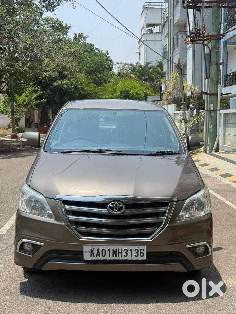Toyota Innova 2.5 V 7 Str, 2015, Diesel