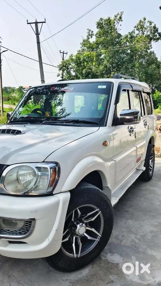 Mahindra Scorpio 2013 Diesel Manual